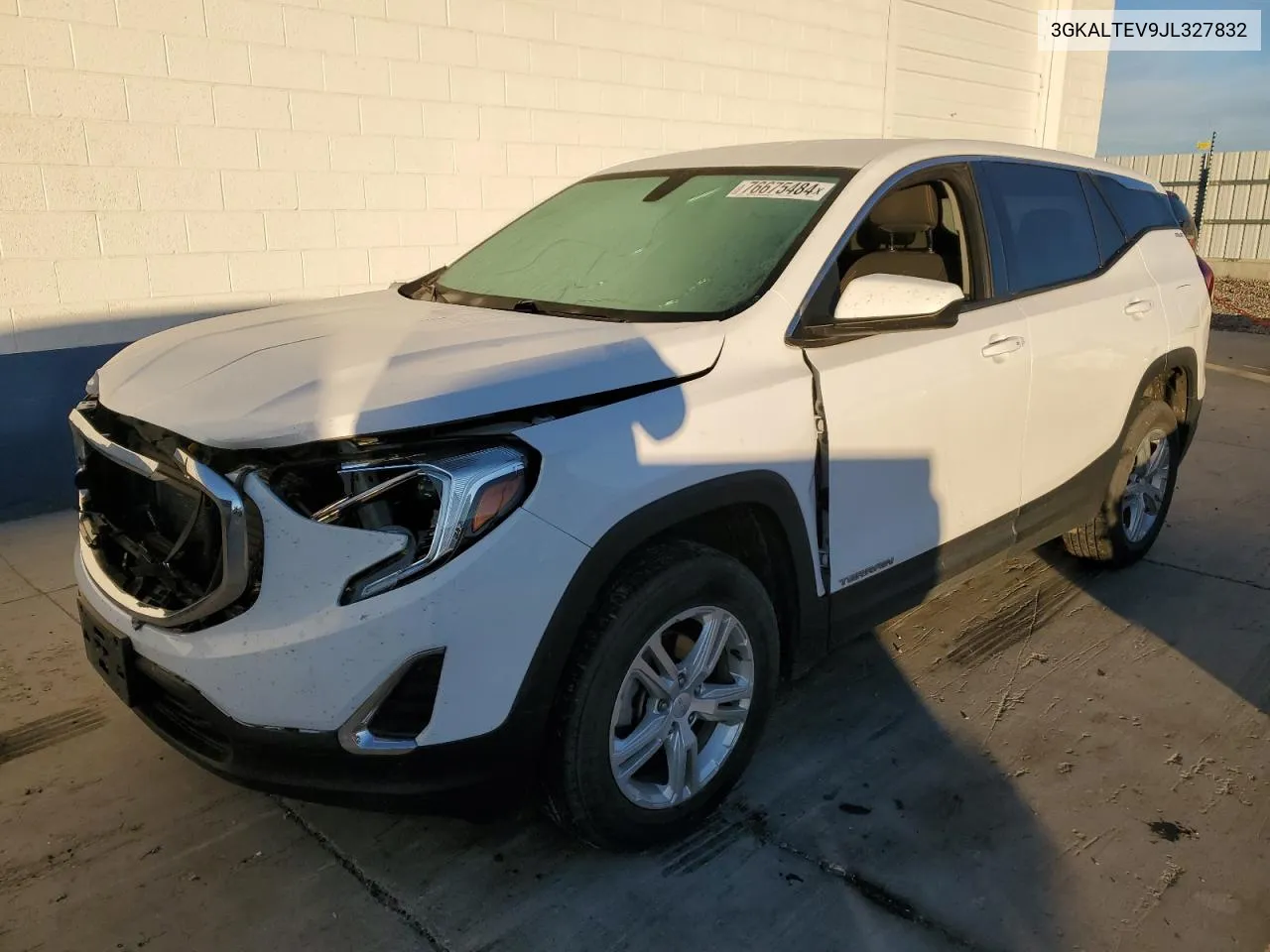 3GKALTEV9JL327832 2018 GMC Terrain Sle