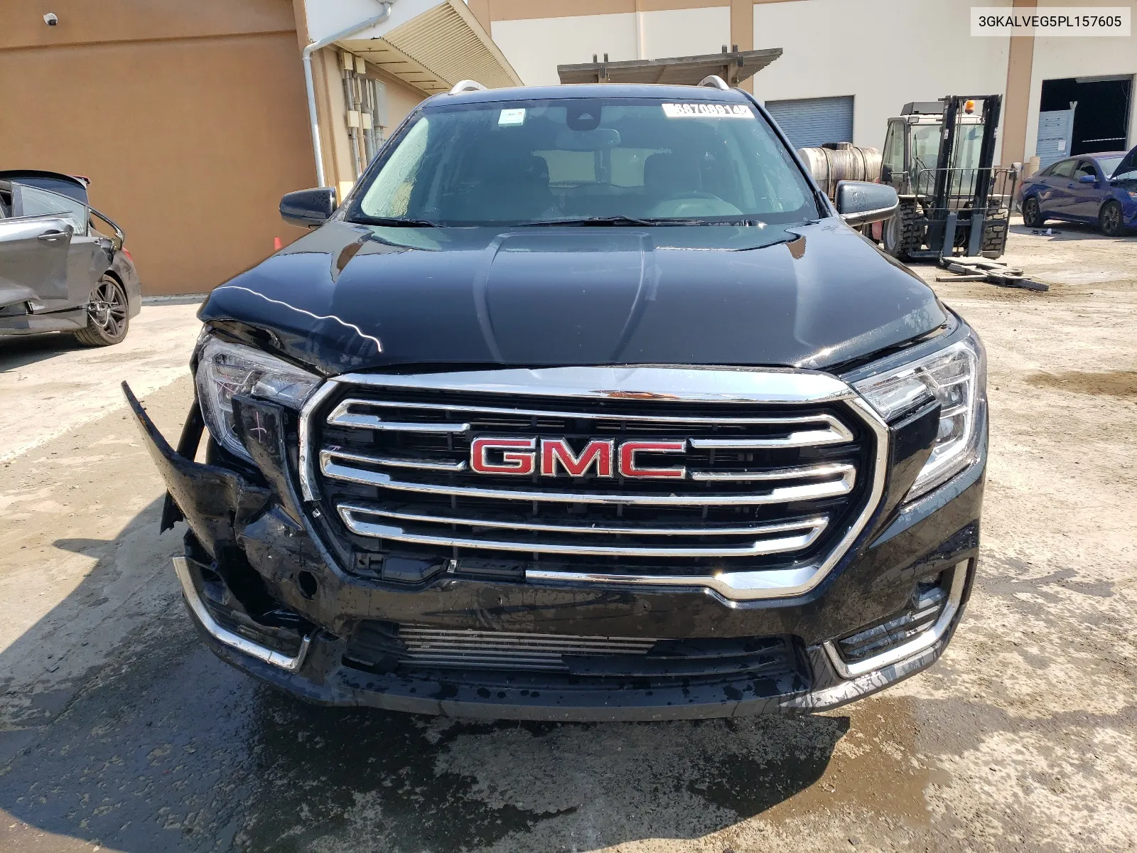 3GKALVEG5PL157605 2023 GMC Terrain Slt