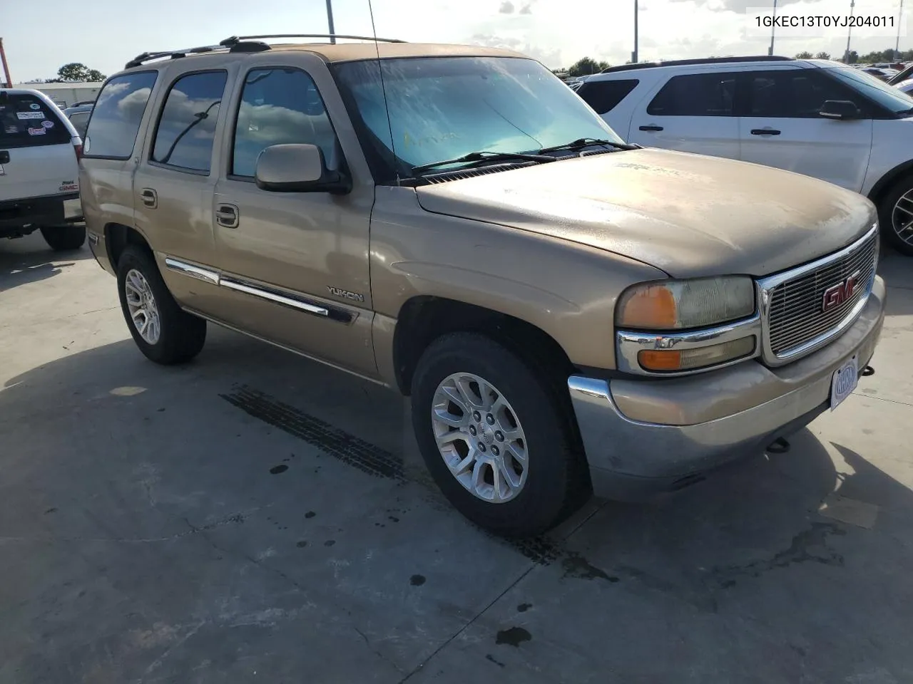 2000 GMC Yukon VIN: 1GKEC13T0YJ204011 Lot: 74451944