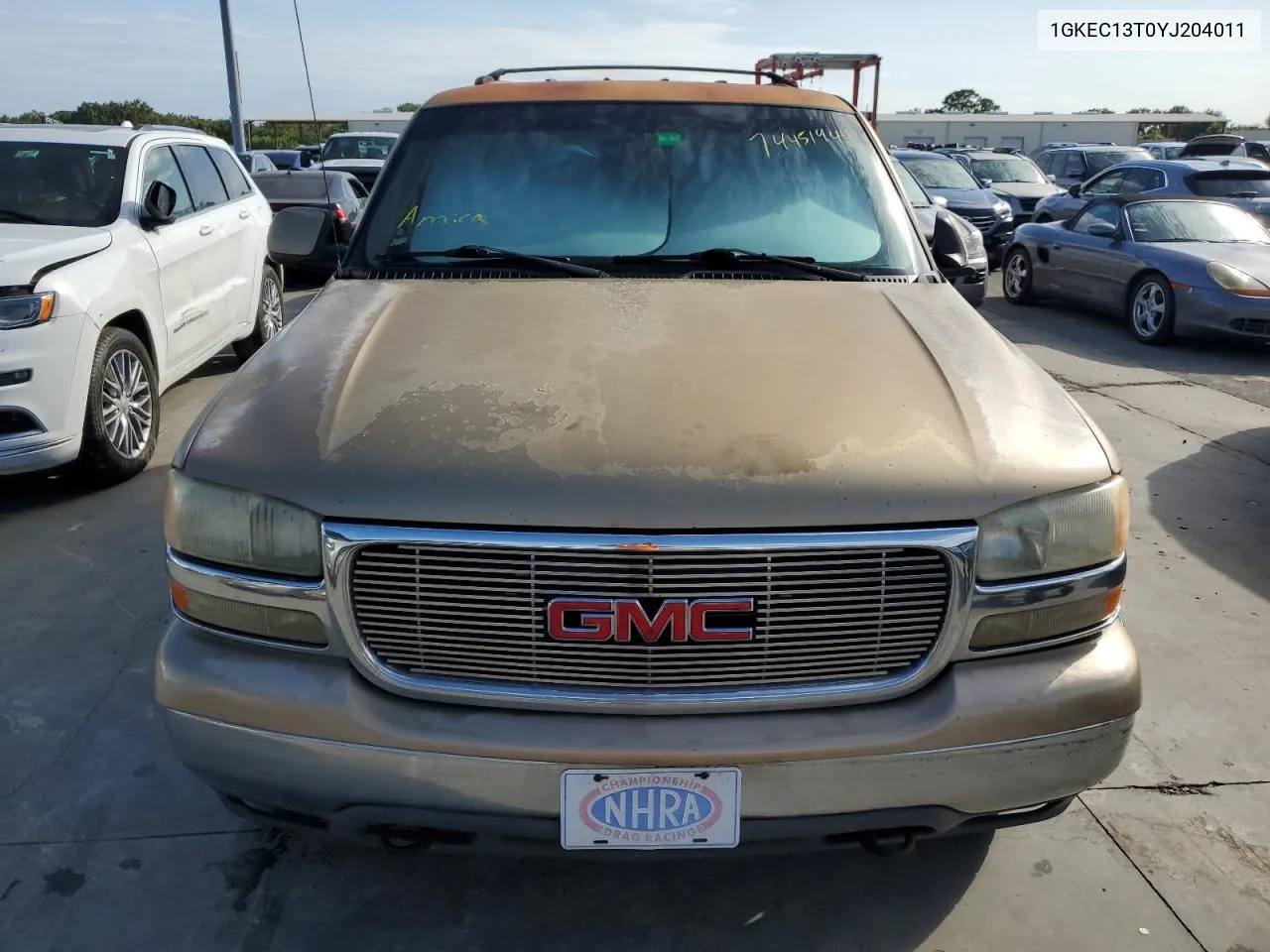 2000 GMC Yukon VIN: 1GKEC13T0YJ204011 Lot: 74451944