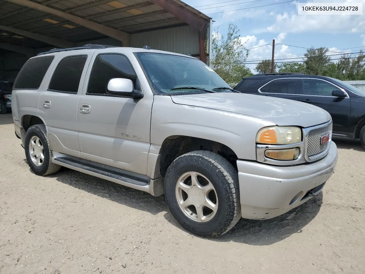 2004 GMC Yukon Denali VIN: 1GKEK63U94J224728 Lot: 64057154