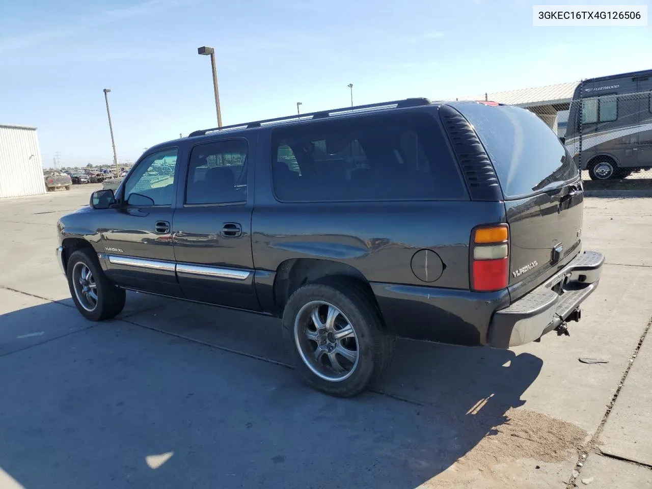 2004 GMC Yukon Xl C1500 VIN: 3GKEC16TX4G126506 Lot: 68940944