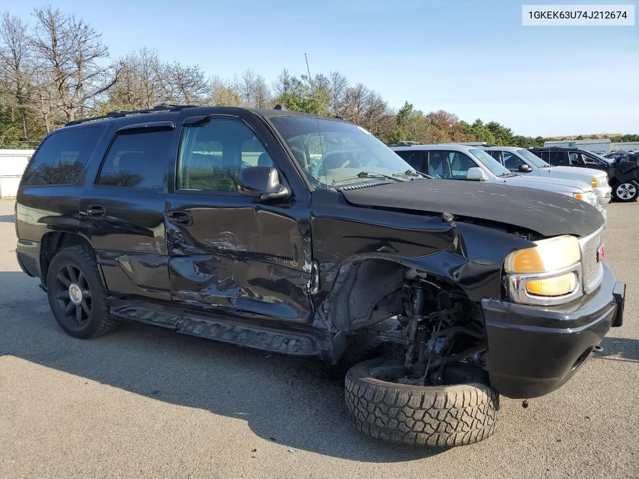 2004 GMC Yukon Denali VIN: 1GKEK63U74J212674 Lot: 69704734