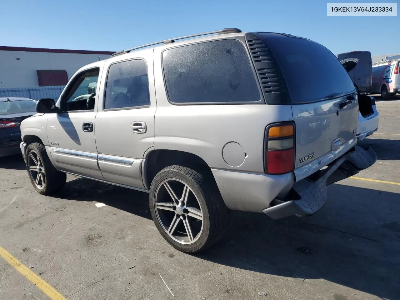 2004 GMC Yukon VIN: 1GKEK13V64J233334 Lot: 73590144