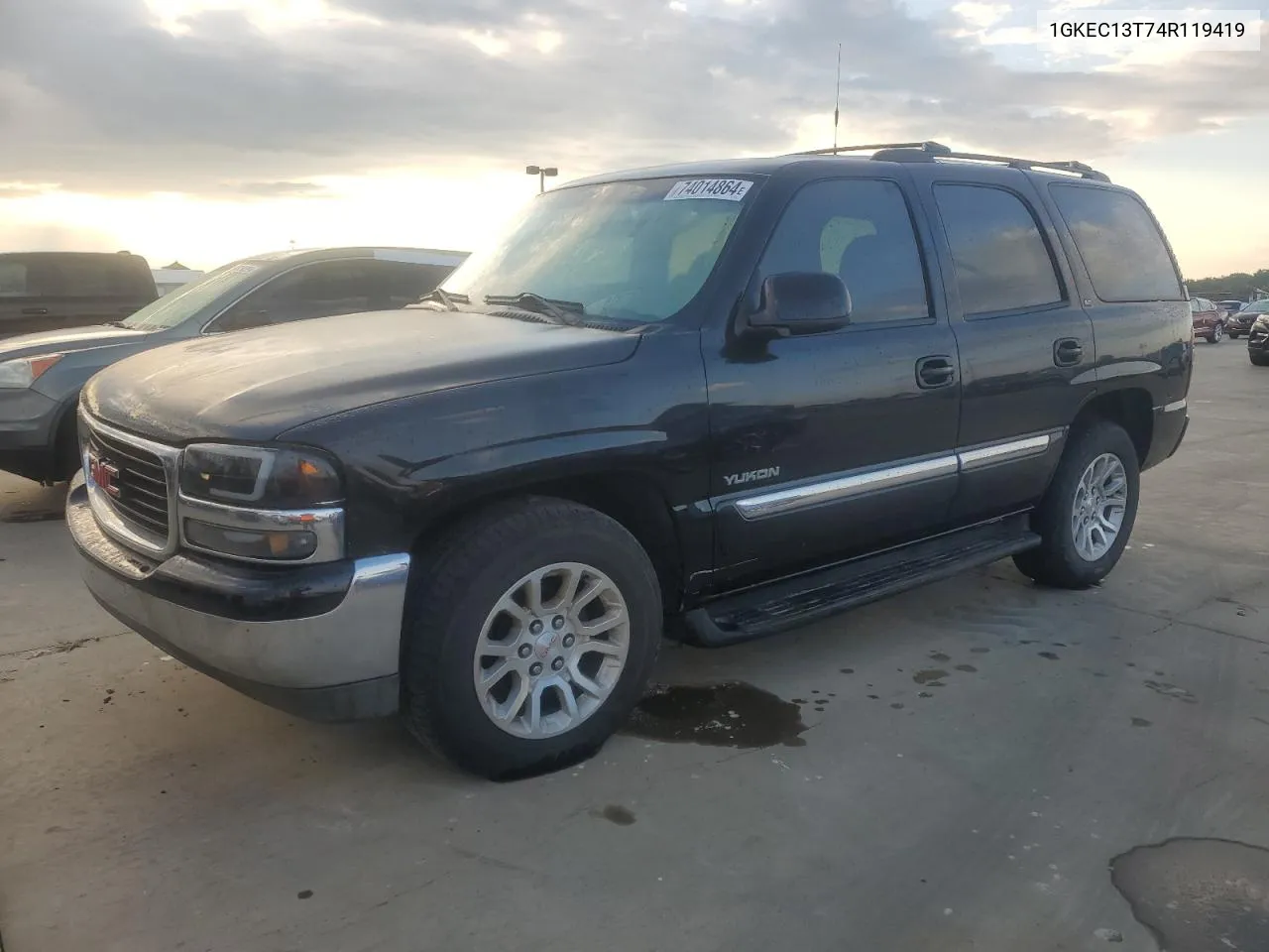 2004 GMC Yukon VIN: 1GKEC13T74R119419 Lot: 74014864