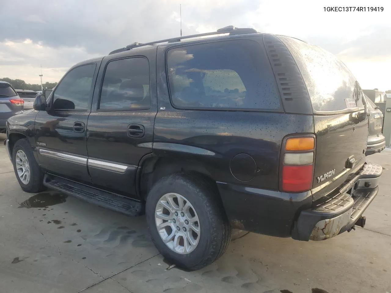 1GKEC13T74R119419 2004 GMC Yukon