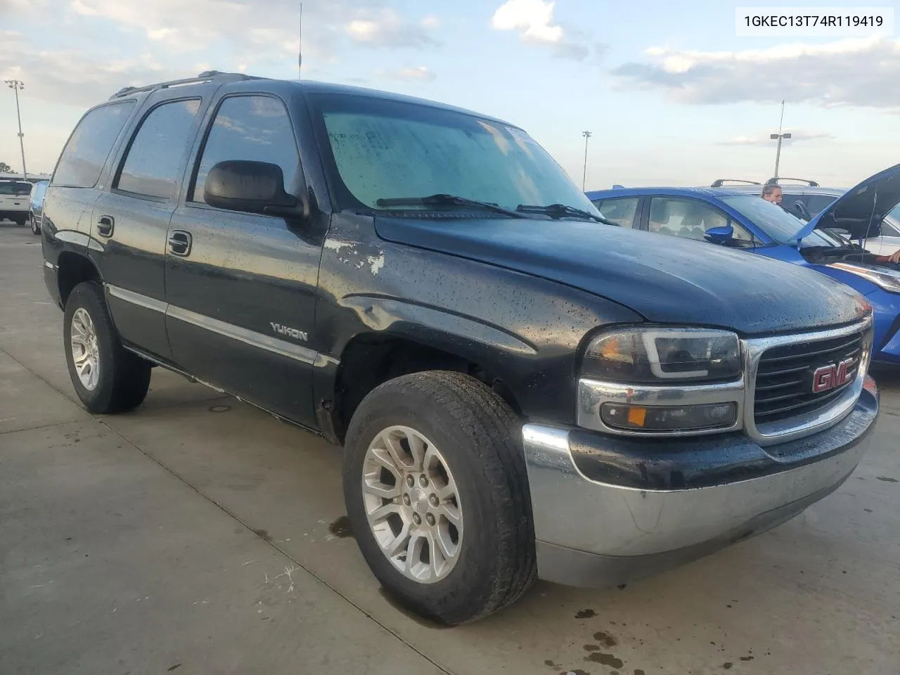 2004 GMC Yukon VIN: 1GKEC13T74R119419 Lot: 74014864