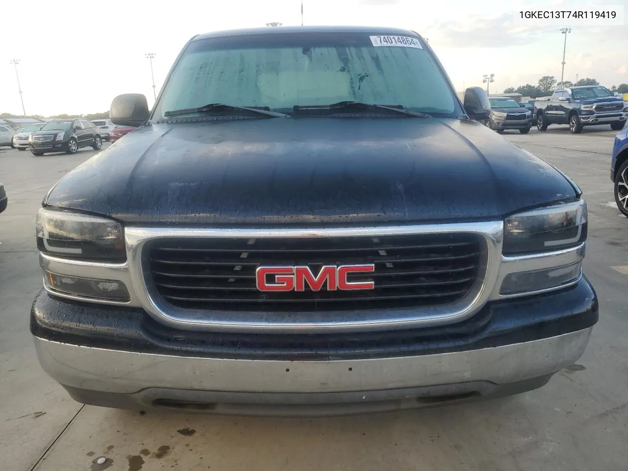 2004 GMC Yukon VIN: 1GKEC13T74R119419 Lot: 74014864