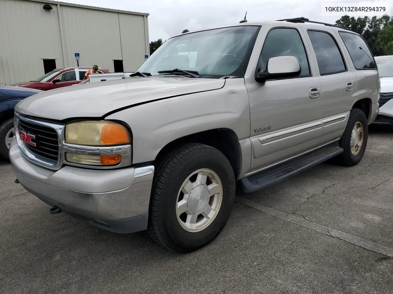 2004 GMC Yukon VIN: 1GKEK13Z84R294379 Lot: 74058744