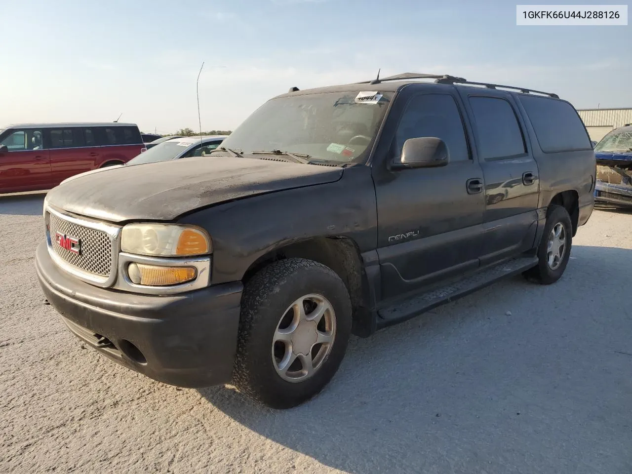 2004 GMC Yukon Xl Denali VIN: 1GKFK66U44J288126 Lot: 75714844