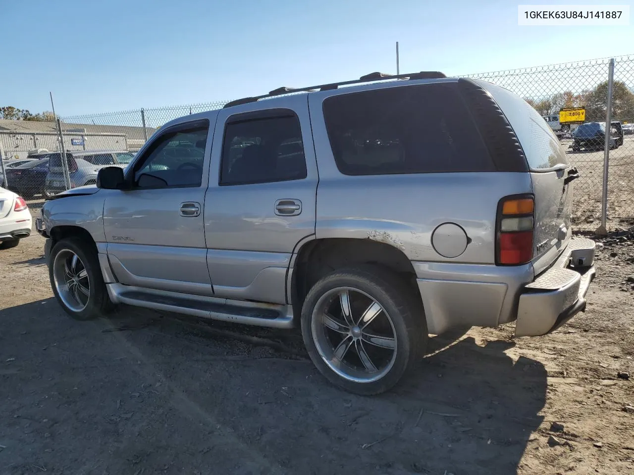 2004 GMC Yukon Denali VIN: 1GKEK63U84J141887 Lot: 76208514