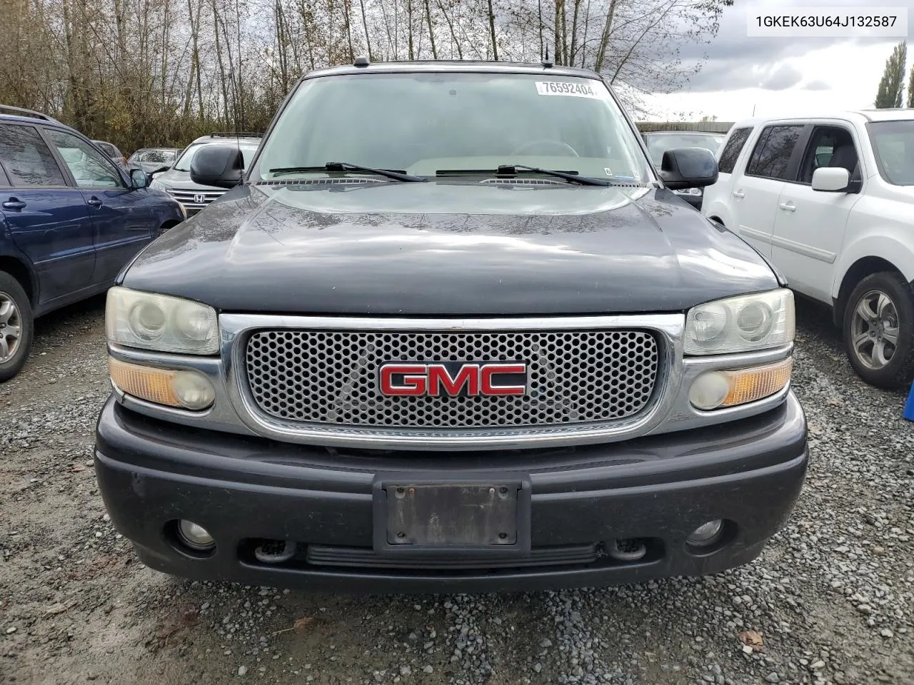 2004 GMC Yukon Denali VIN: 1GKEK63U64J132587 Lot: 76592404