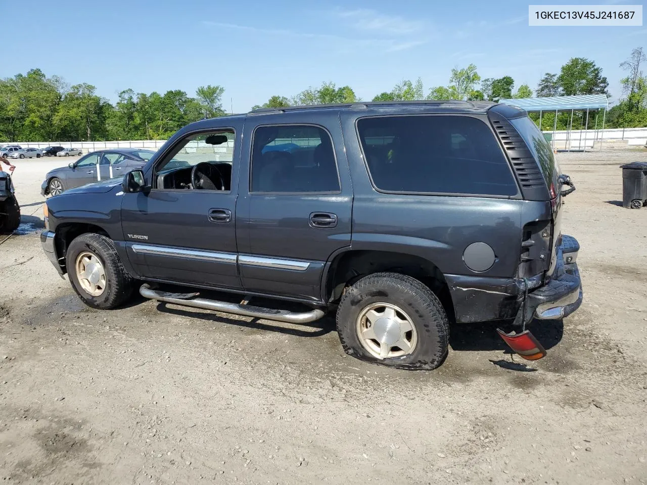 2005 GMC Yukon VIN: 1GKEC13V45J241687 Lot: 52341154