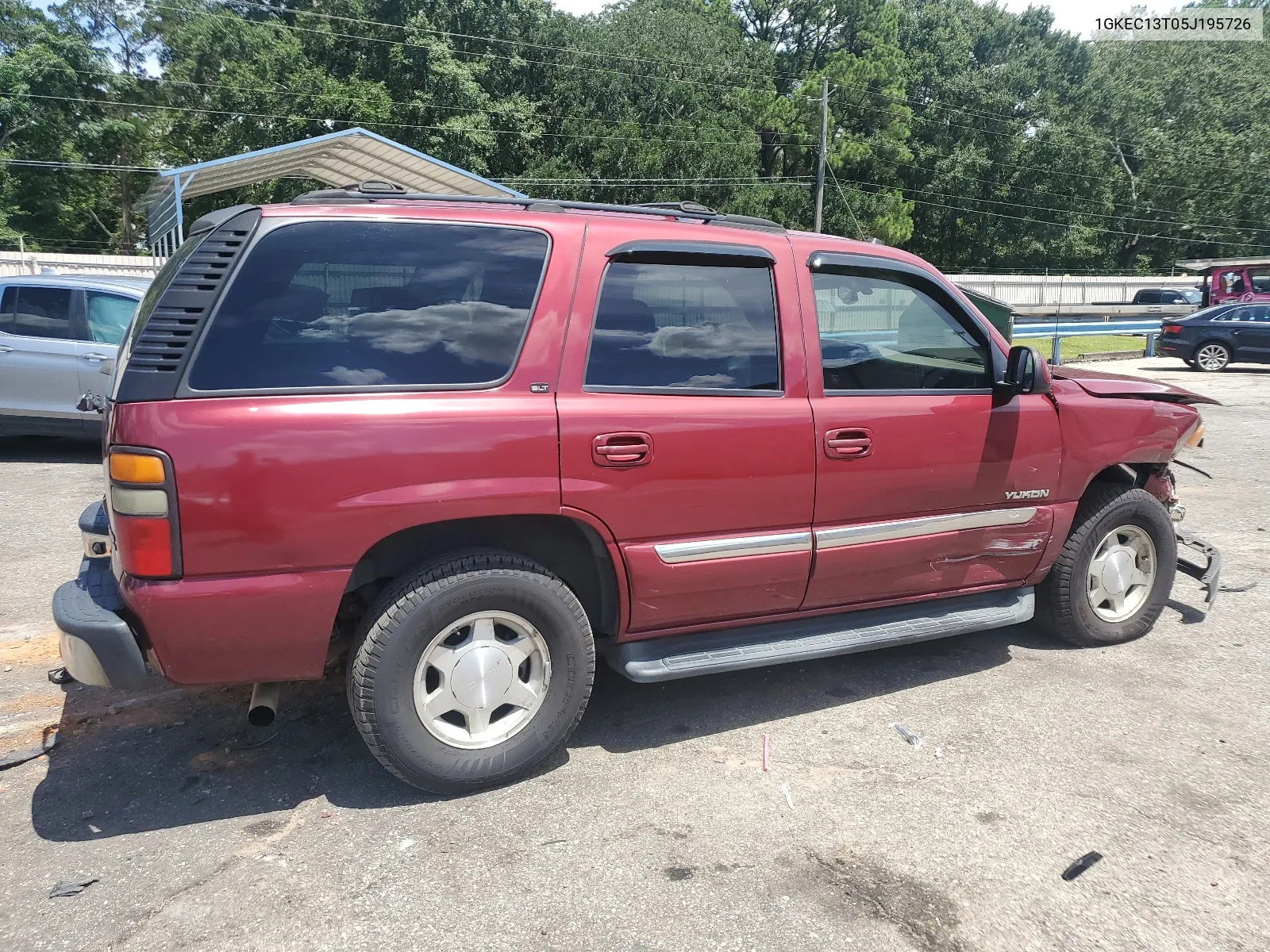 2005 GMC Yukon VIN: 1GKEC13T05J195726 Lot: 63878324