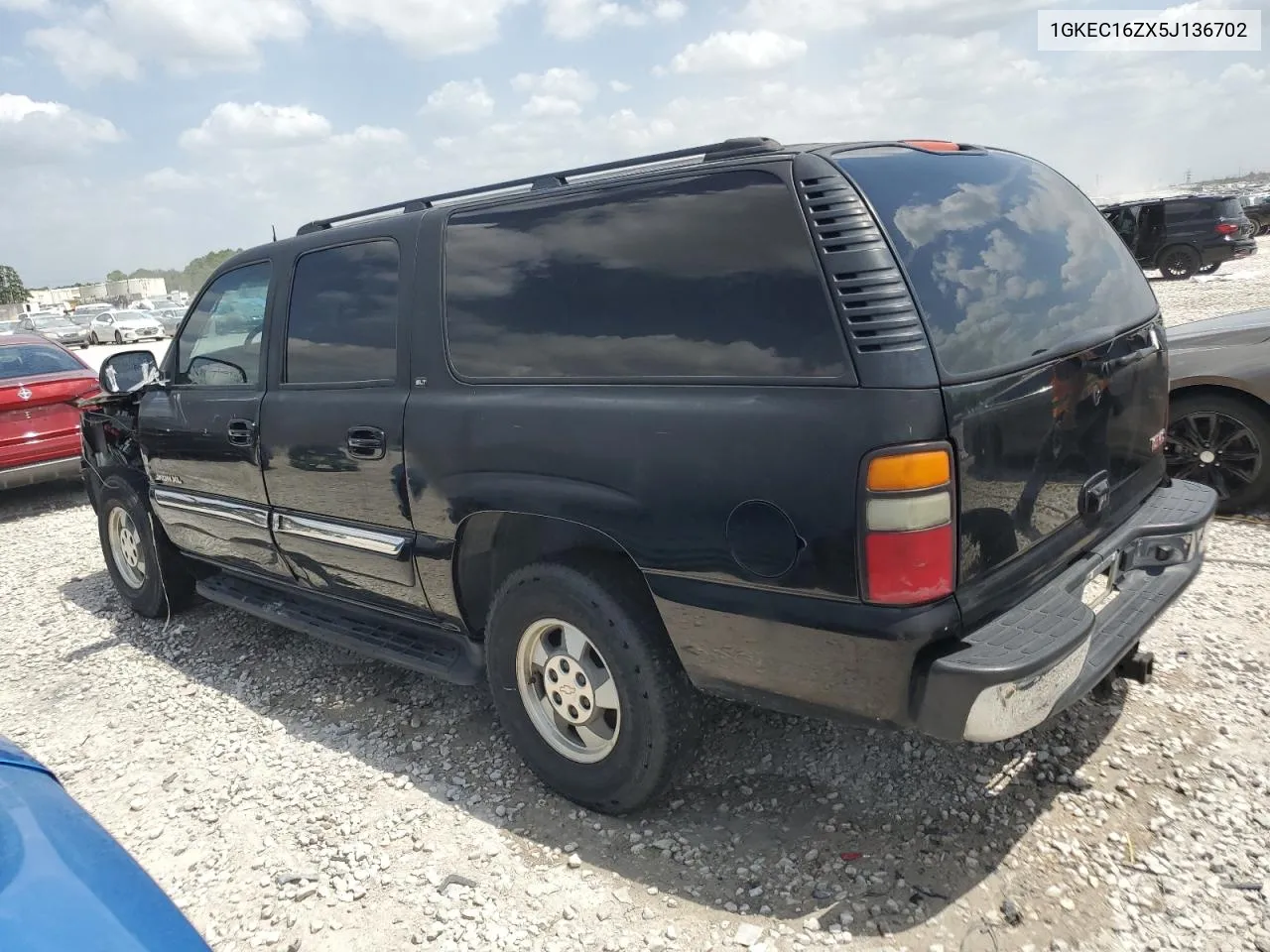 2005 GMC Yukon Xl C1500 VIN: 1GKEC16ZX5J136702 Lot: 65827134