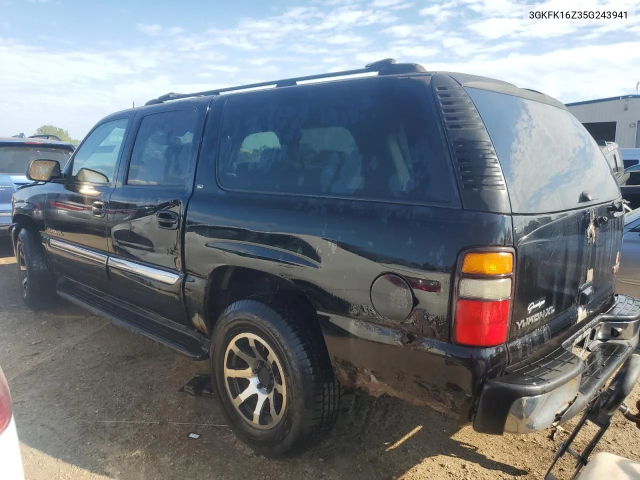 2005 GMC Yukon Xl K1500 VIN: 3GKFK16Z35G243941 Lot: 67097354