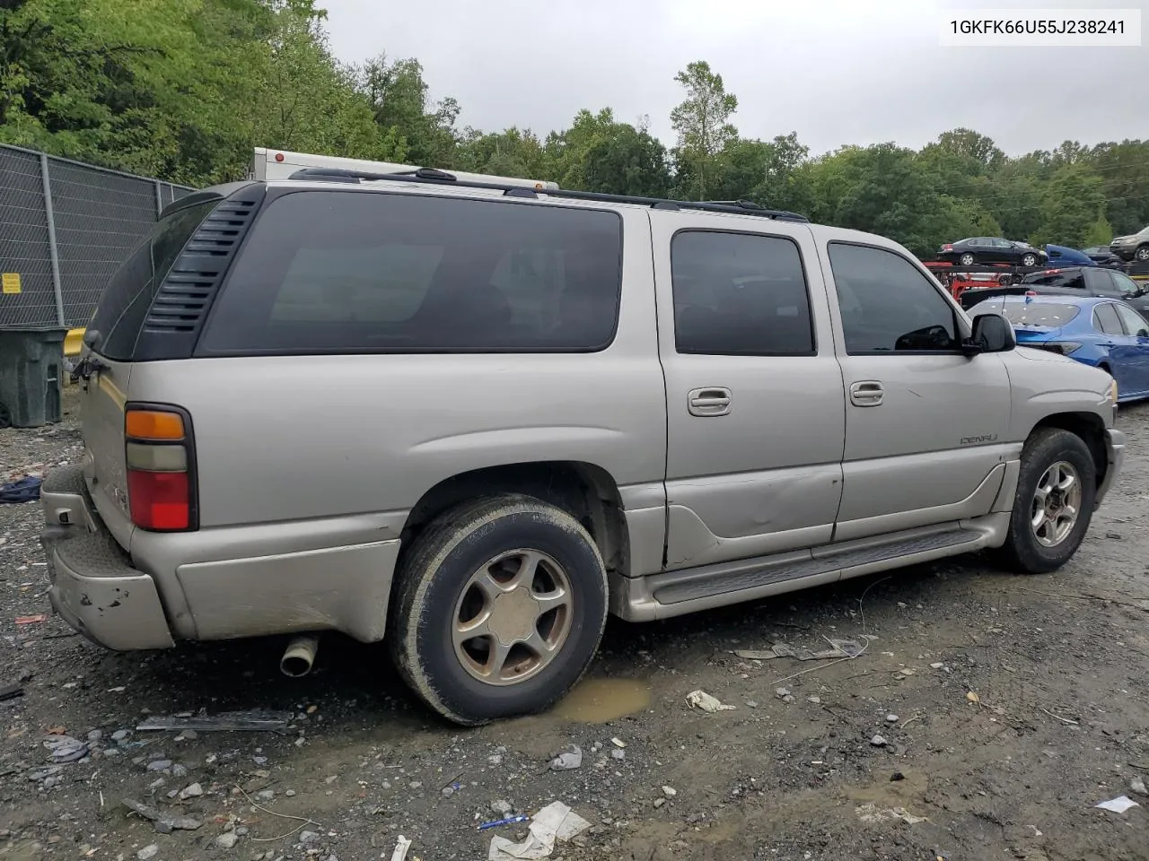 2005 GMC Yukon Xl Denali VIN: 1GKFK66U55J238241 Lot: 72602454