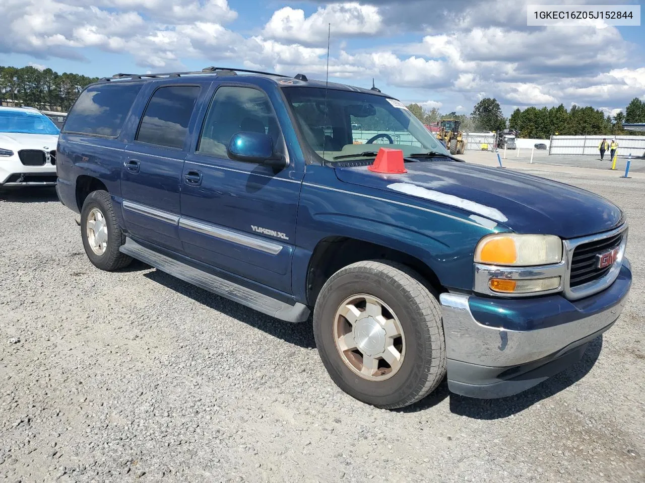 2005 GMC Yukon Xl C1500 VIN: 1GKEC16Z05J152844 Lot: 72909694