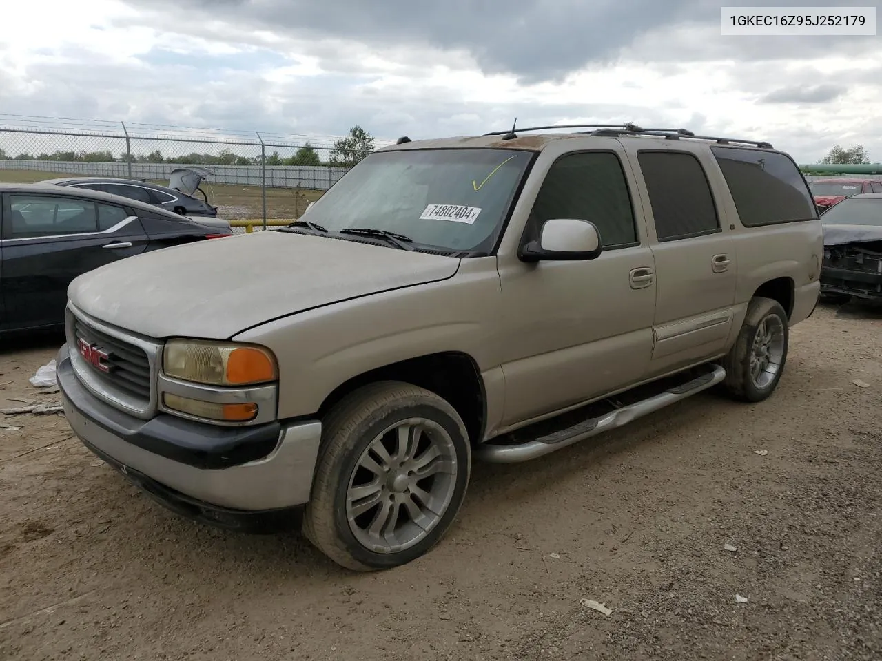 2005 GMC Yukon Xl C1500 VIN: 1GKEC16Z95J252179 Lot: 74802404