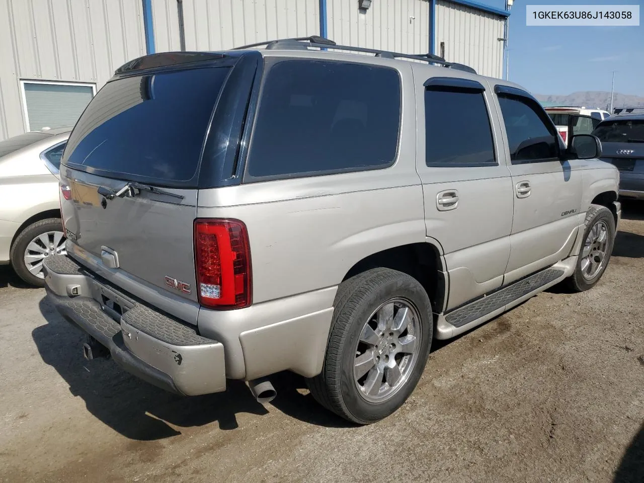 2006 GMC Yukon Denali VIN: 1GKEK63U86J143058 Lot: 64251694