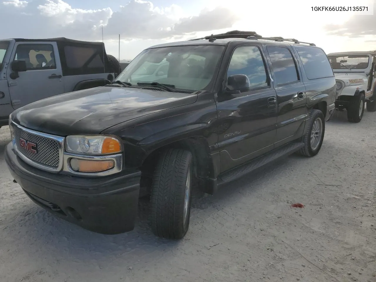 1GKFK66U26J135571 2006 GMC Yukon Xl Denali