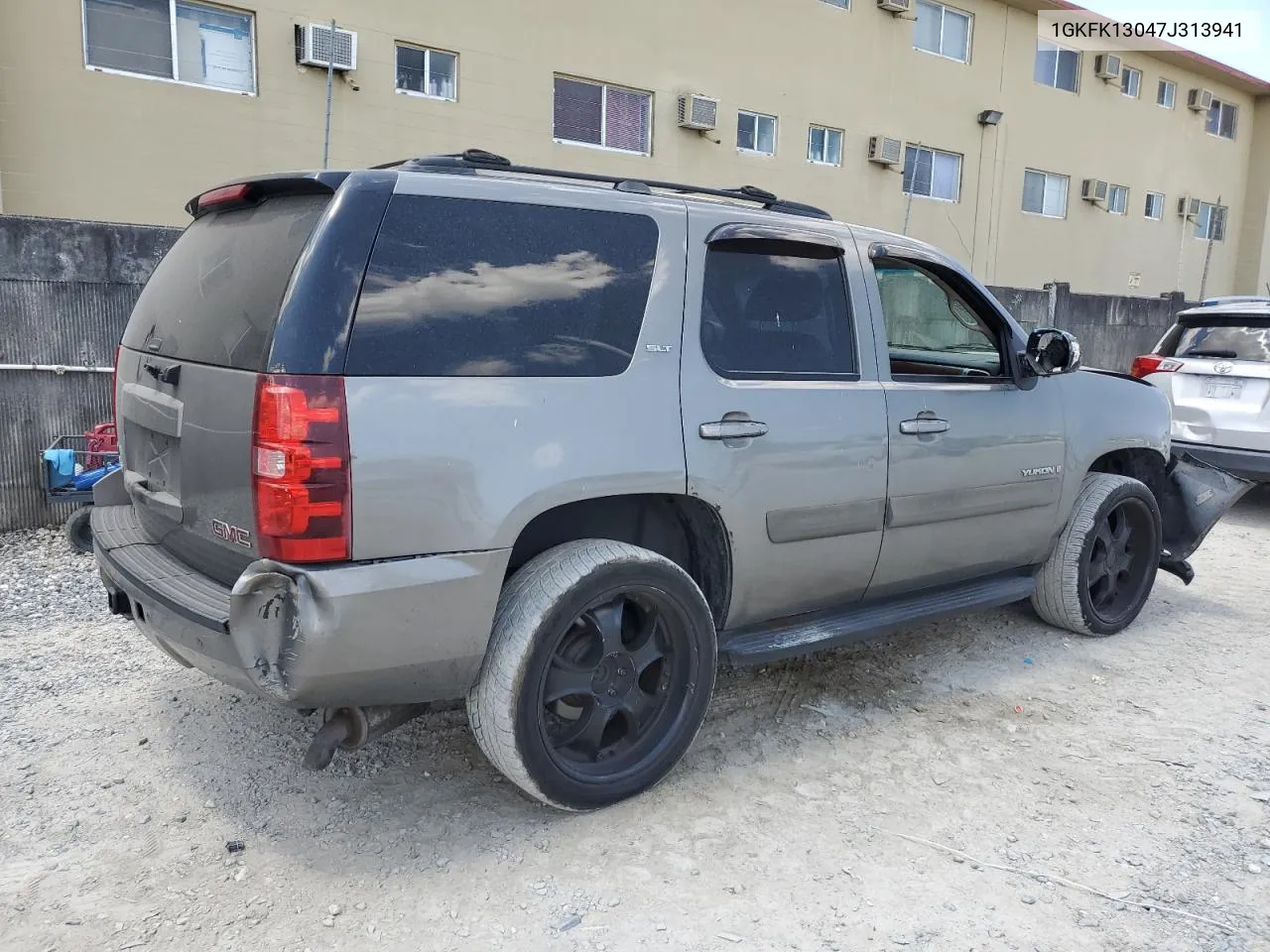 2007 GMC Yukon VIN: 1GKFK13047J313941 Lot: 55679494