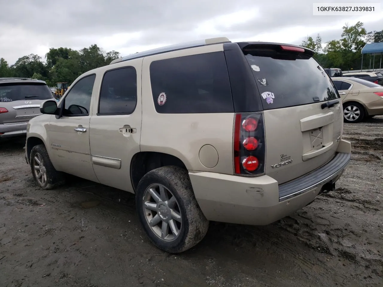 2007 GMC Yukon Denali VIN: 1GKFK63827J339831 Lot: 66190664