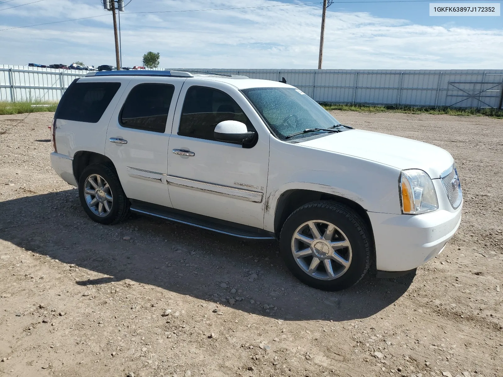 2007 GMC Yukon Denali VIN: 1GKFK63897J172352 Lot: 68545164