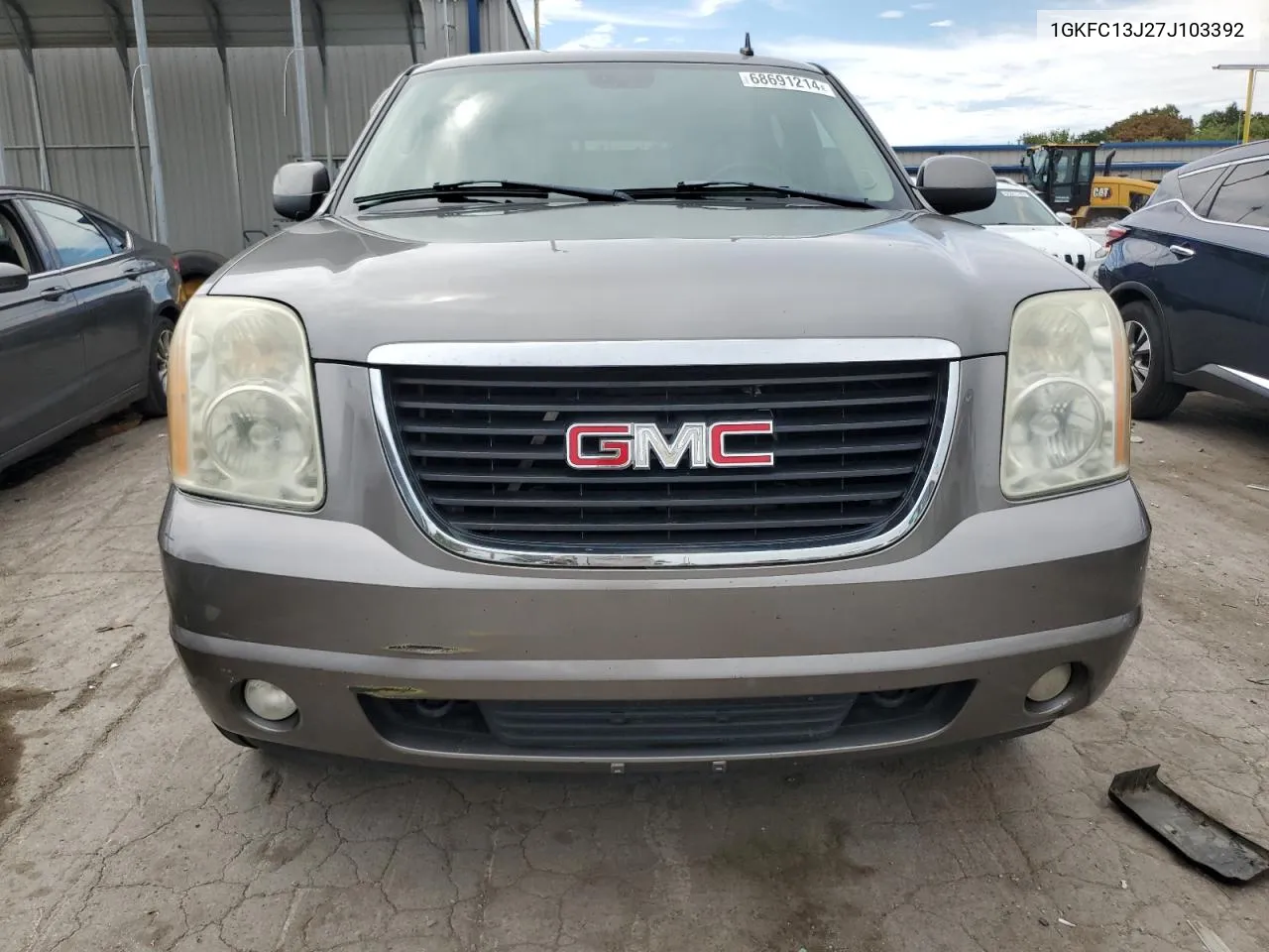 2007 GMC Yukon VIN: 1GKFC13J27J103392 Lot: 68691214