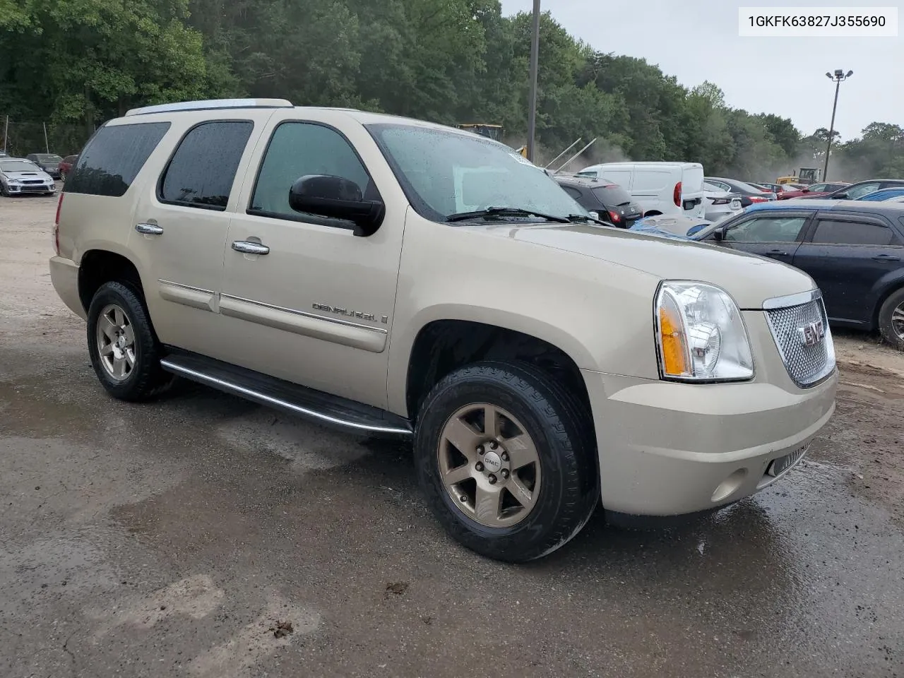 2007 GMC Yukon Denali VIN: 1GKFK63827J355690 Lot: 69571854