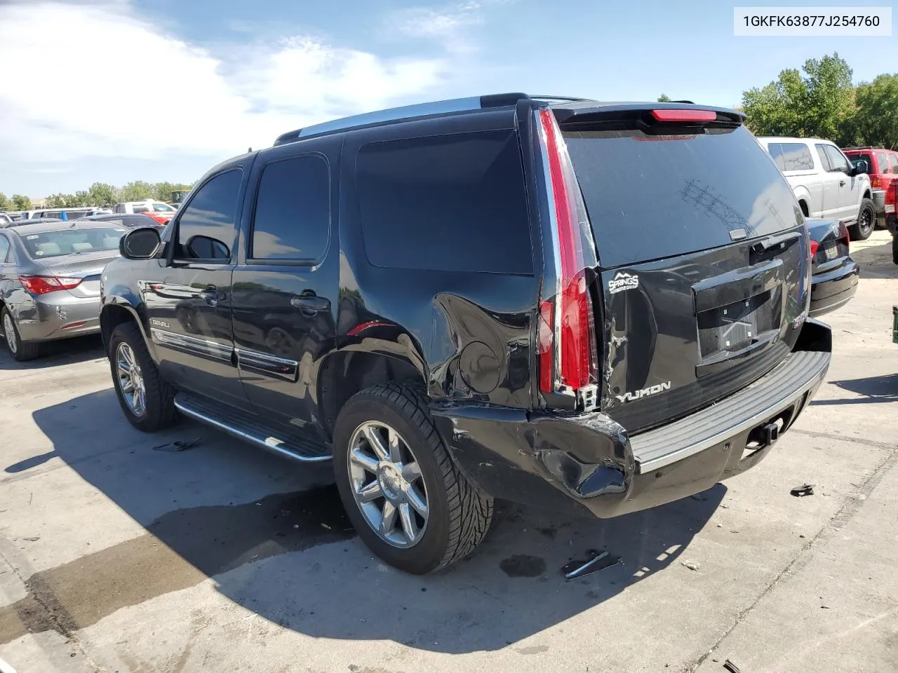 2007 GMC Yukon Denali VIN: 1GKFK63877J254760 Lot: 70983944