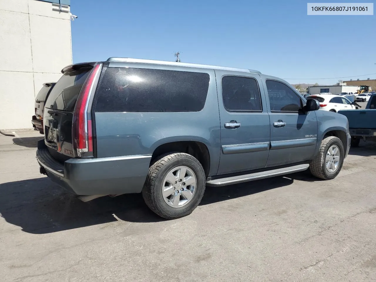 2007 GMC Yukon Xl Denali VIN: 1GKFK66807J191061 Lot: 73259194