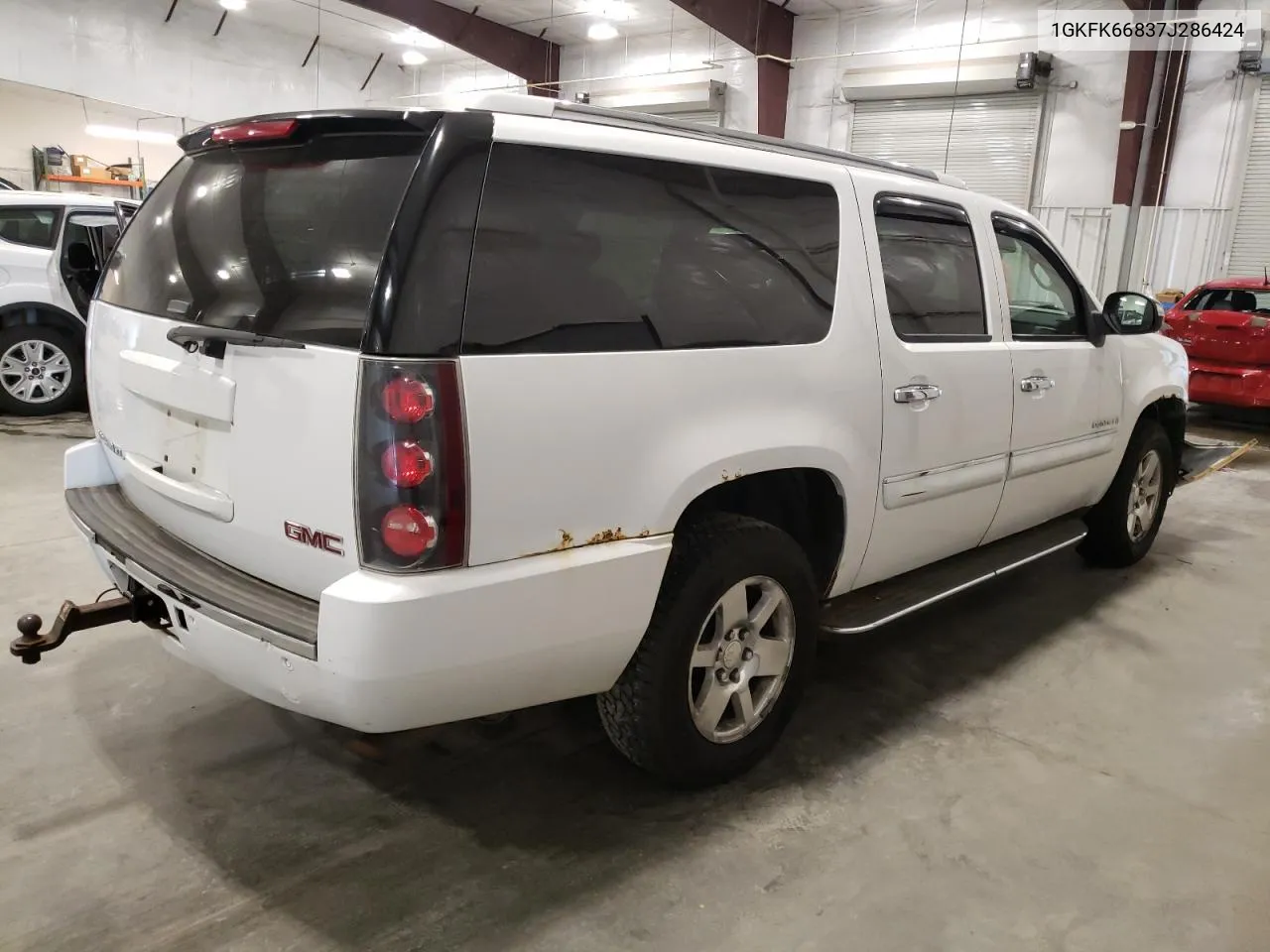 2007 GMC Yukon Xl Denali VIN: 1GKFK66837J286424 Lot: 73590374