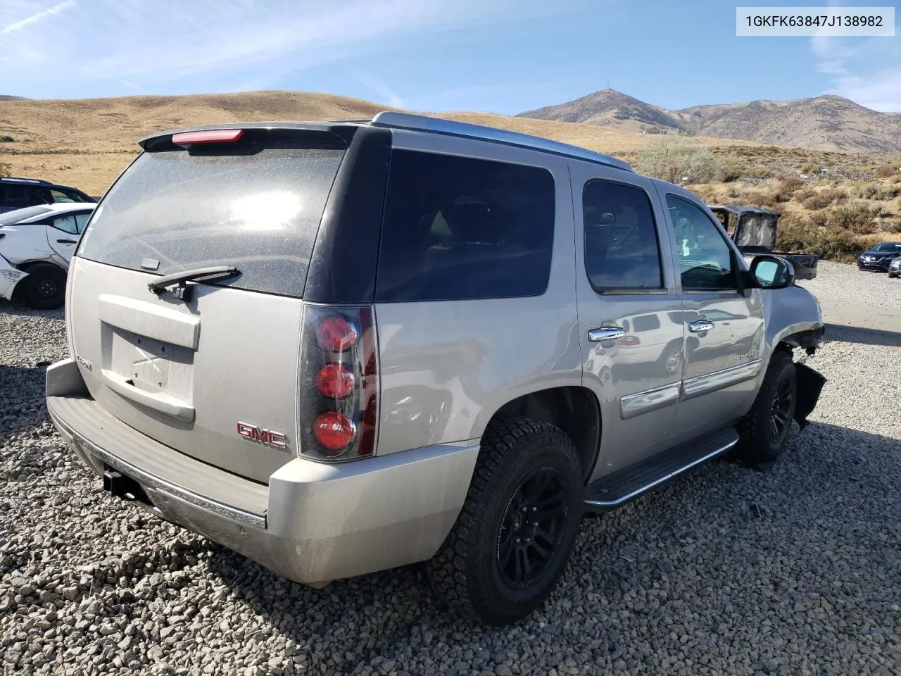 2007 GMC Yukon Denali VIN: 1GKFK63847J138982 Lot: 75054264