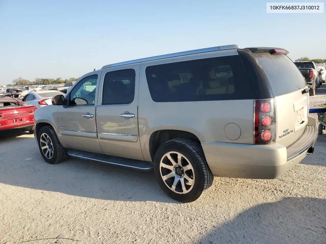 2007 GMC Yukon Xl Denali VIN: 1GKFK66837J310012 Lot: 75399364