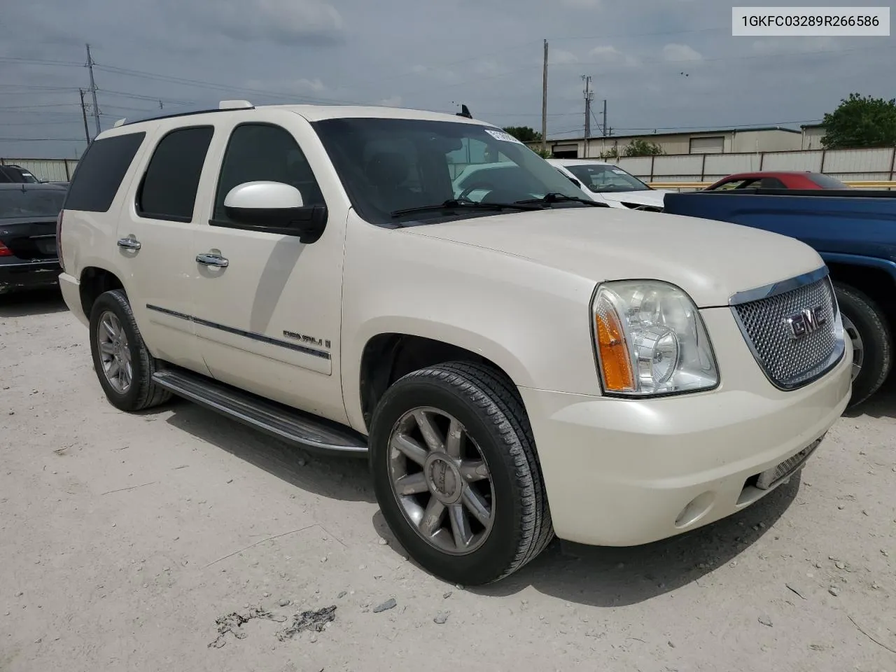 2009 GMC Yukon Denali VIN: 1GKFC03289R266586 Lot: 51369834