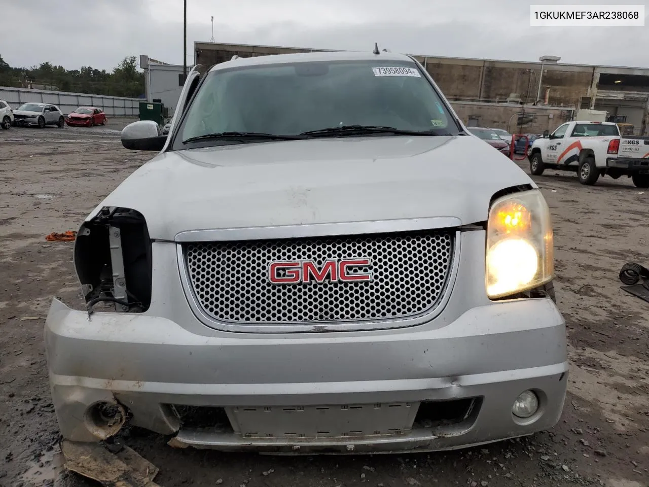 2010 GMC Yukon Xl Denali VIN: 1GKUKMEF3AR238068 Lot: 73958094