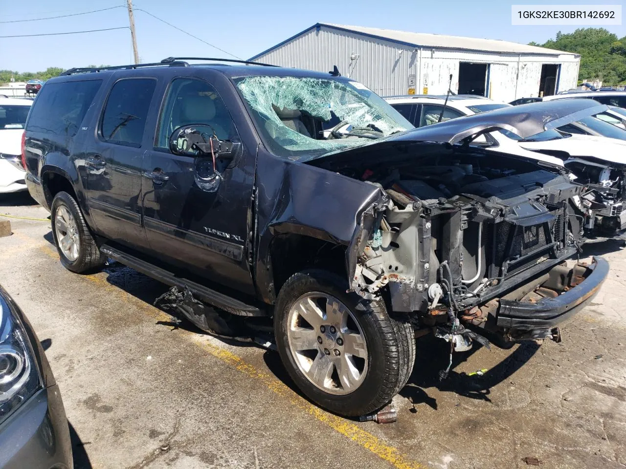 2011 GMC Yukon Xl K1500 Slt VIN: 1GKS2KE30BR142692 Lot: 58673524