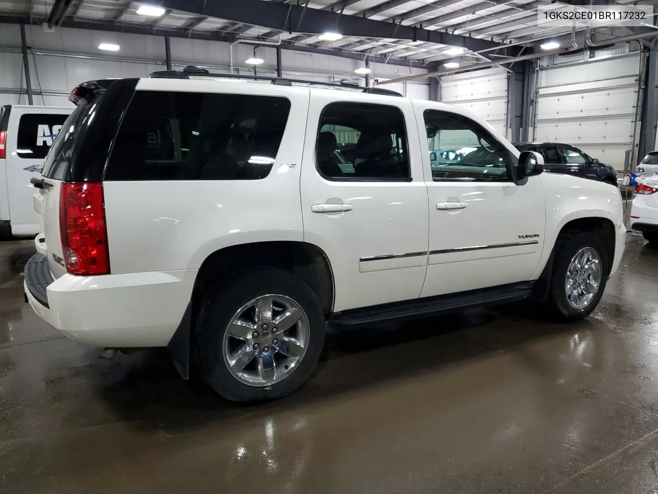 2011 GMC Yukon Slt VIN: 1GKS2CE01BR117232 Lot: 60682424