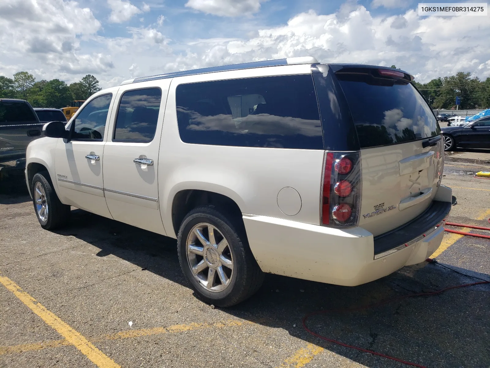 2011 GMC Yukon Xl Denali VIN: 1GKS1MEF0BR314275 Lot: 63796214