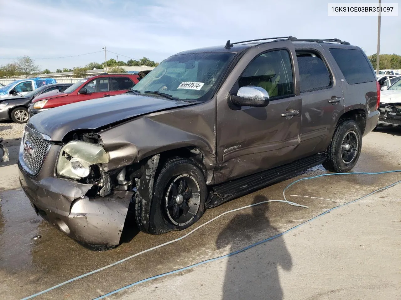 2011 GMC Yukon Slt VIN: 1GKS1CE03BR351097 Lot: 69592674