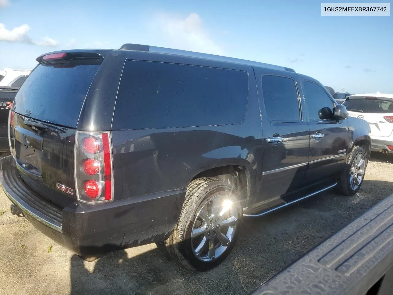 2011 GMC Yukon Xl Denali VIN: 1GKS2MEFXBR367742 Lot: 74927184