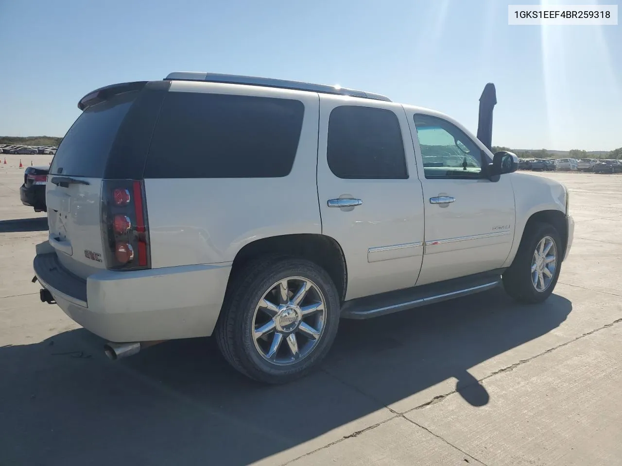 1GKS1EEF4BR259318 2011 GMC Yukon Denali