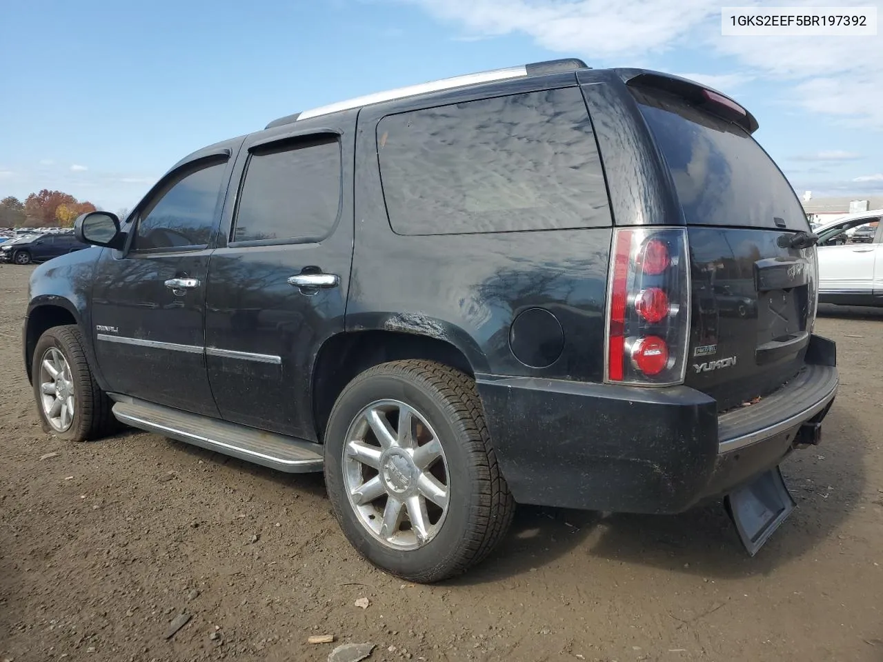 2011 GMC Yukon Denali VIN: 1GKS2EEF5BR197392 Lot: 77253844