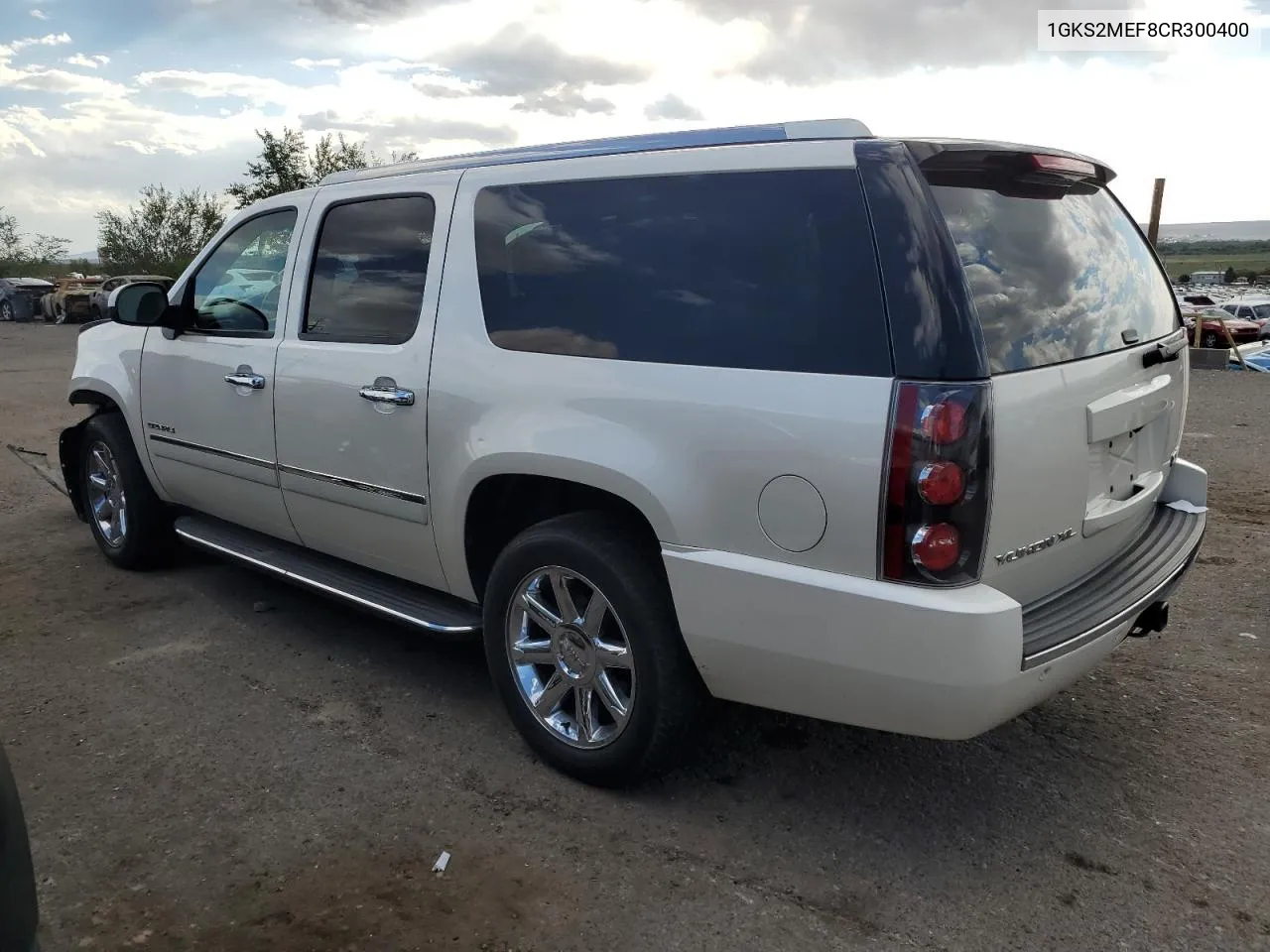 2012 GMC Yukon Xl Denali VIN: 1GKS2MEF8CR300400 Lot: 71109234