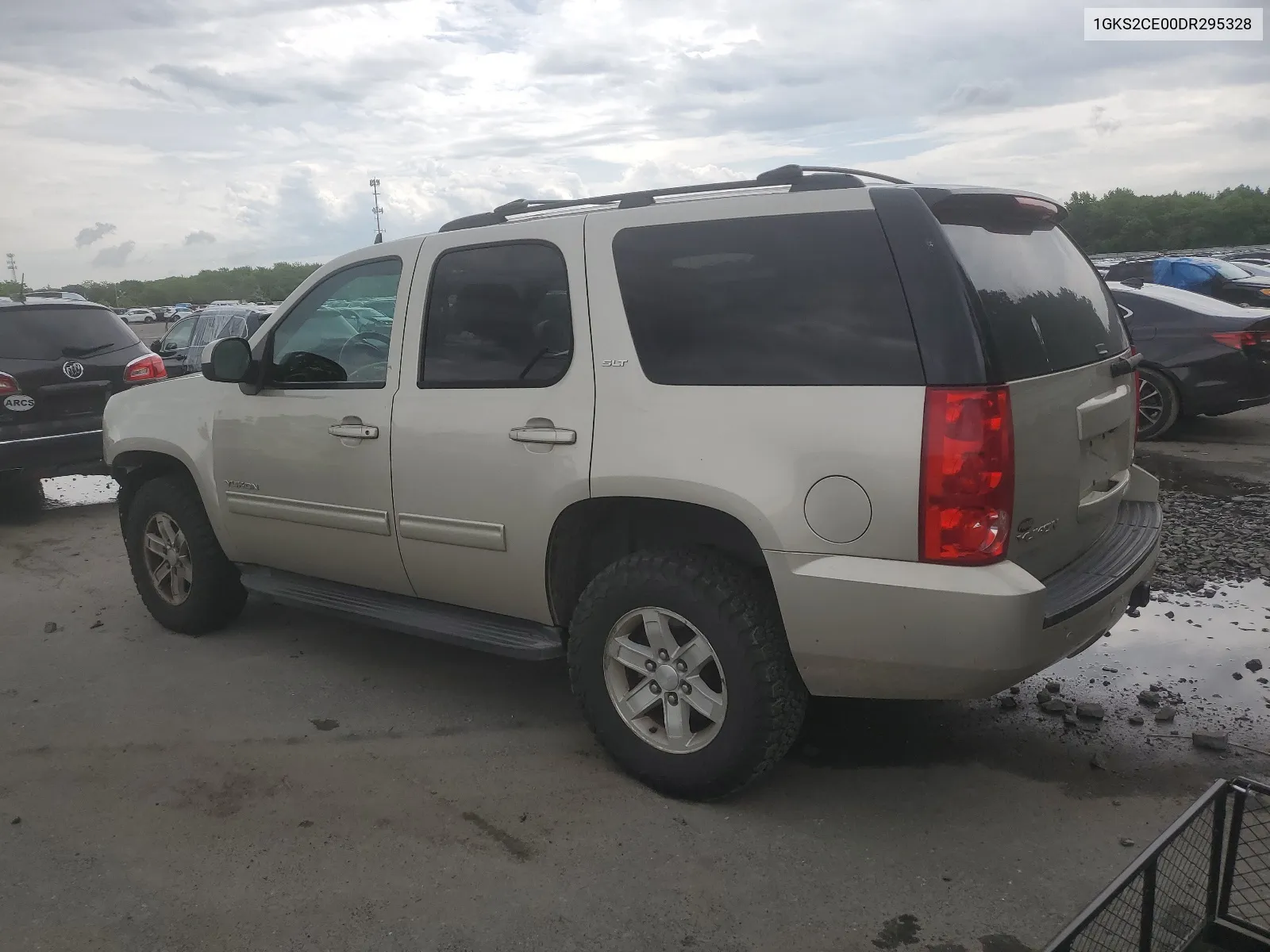 2013 GMC Yukon Slt VIN: 1GKS2CE00DR295328 Lot: 66065444