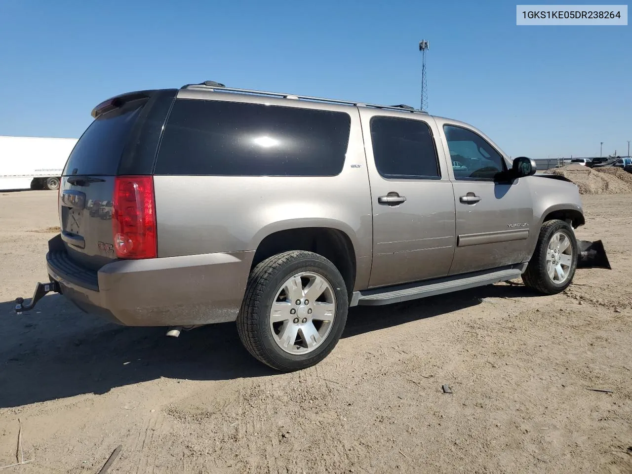 2013 GMC Yukon Xl C1500 Slt VIN: 1GKS1KE05DR238264 Lot: 73741794