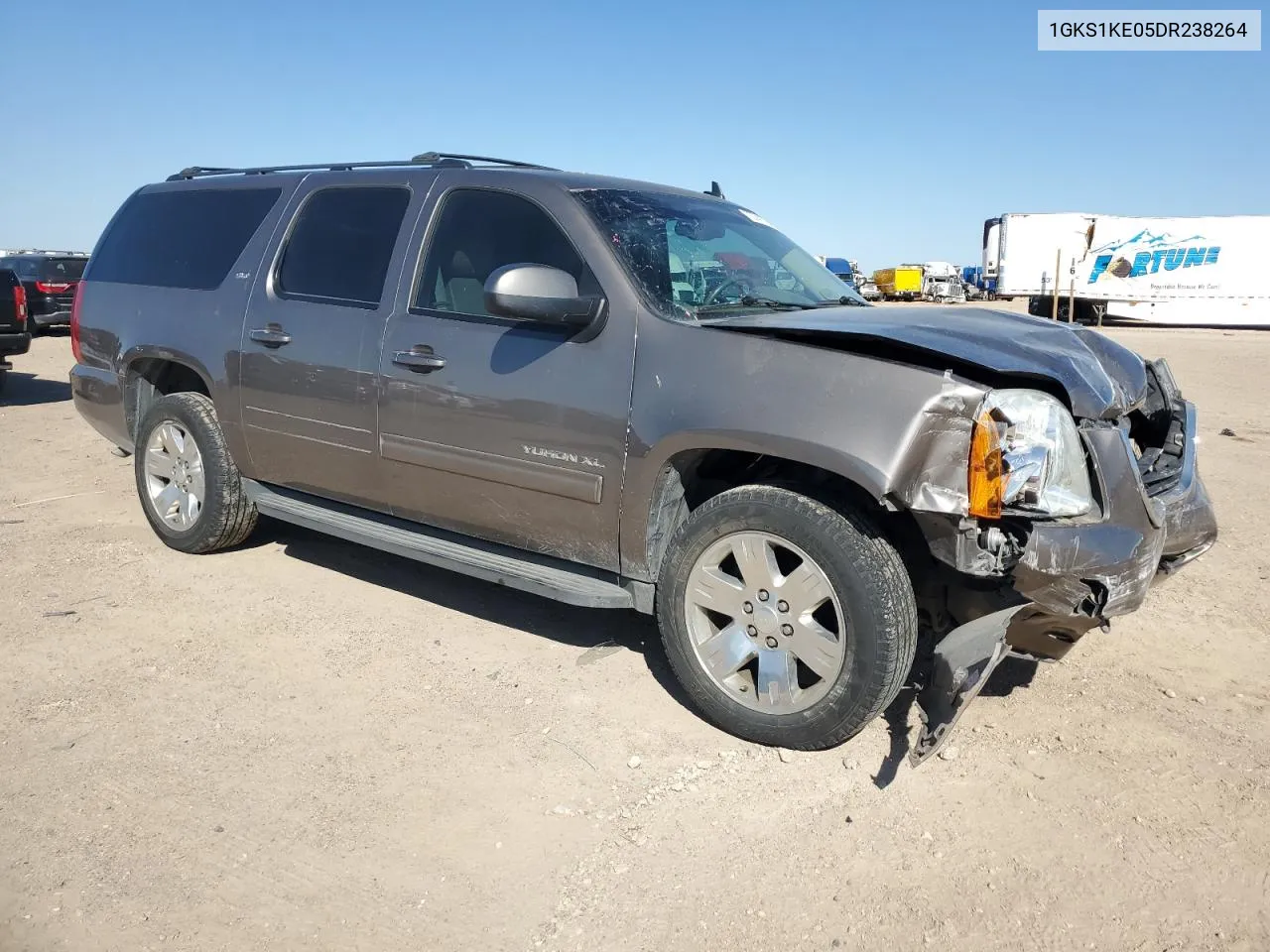 2013 GMC Yukon Xl C1500 Slt VIN: 1GKS1KE05DR238264 Lot: 73741794