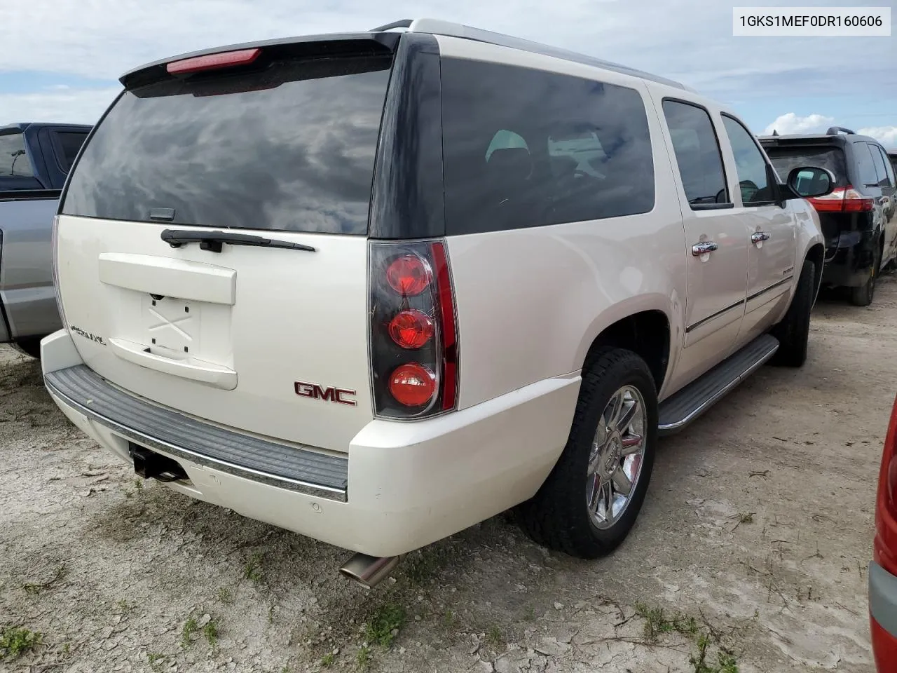 2013 GMC Yukon Xl Denali VIN: 1GKS1MEF0DR160606 Lot: 75275014