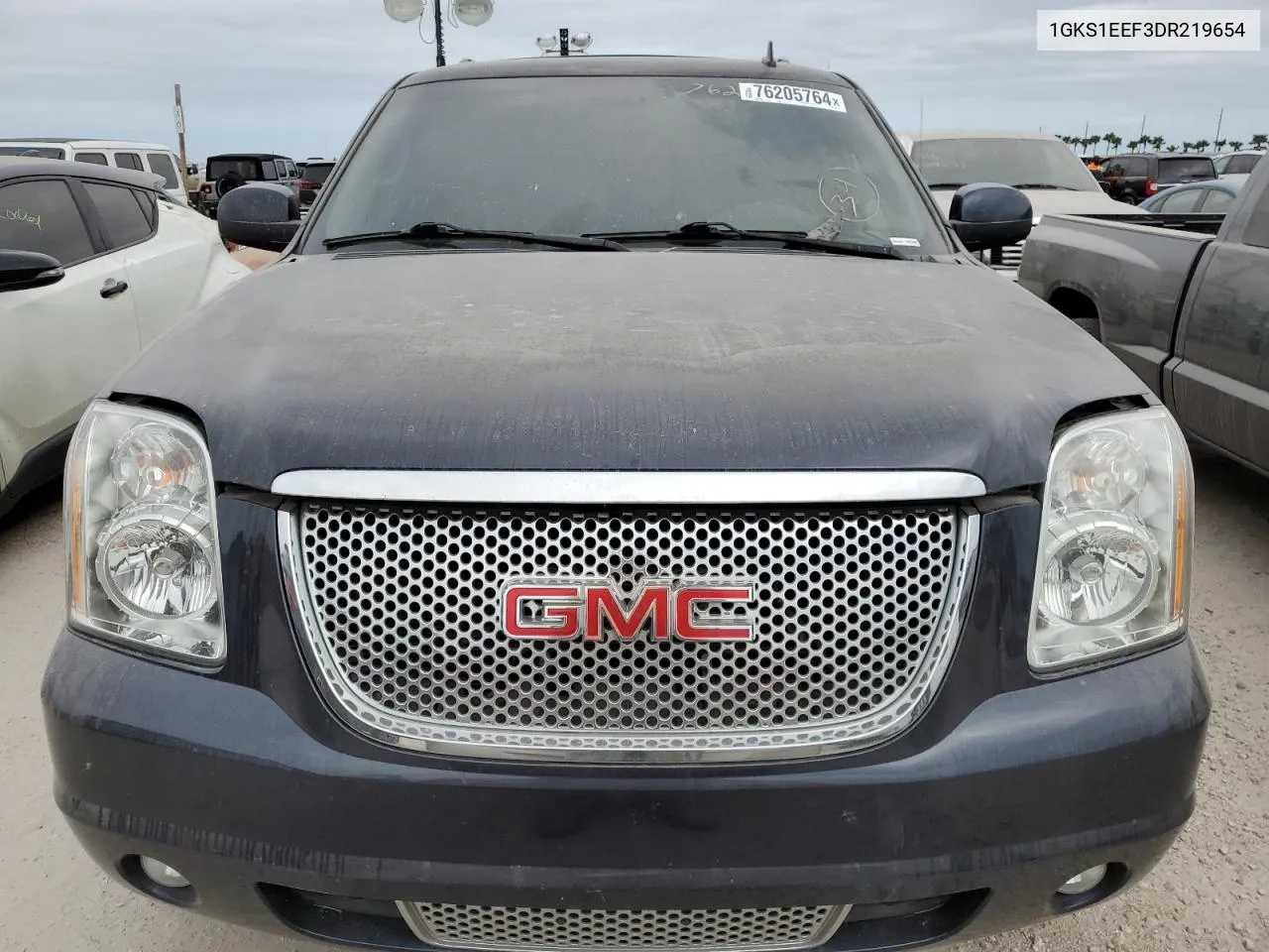 1GKS1EEF3DR219654 2013 GMC Yukon Denali